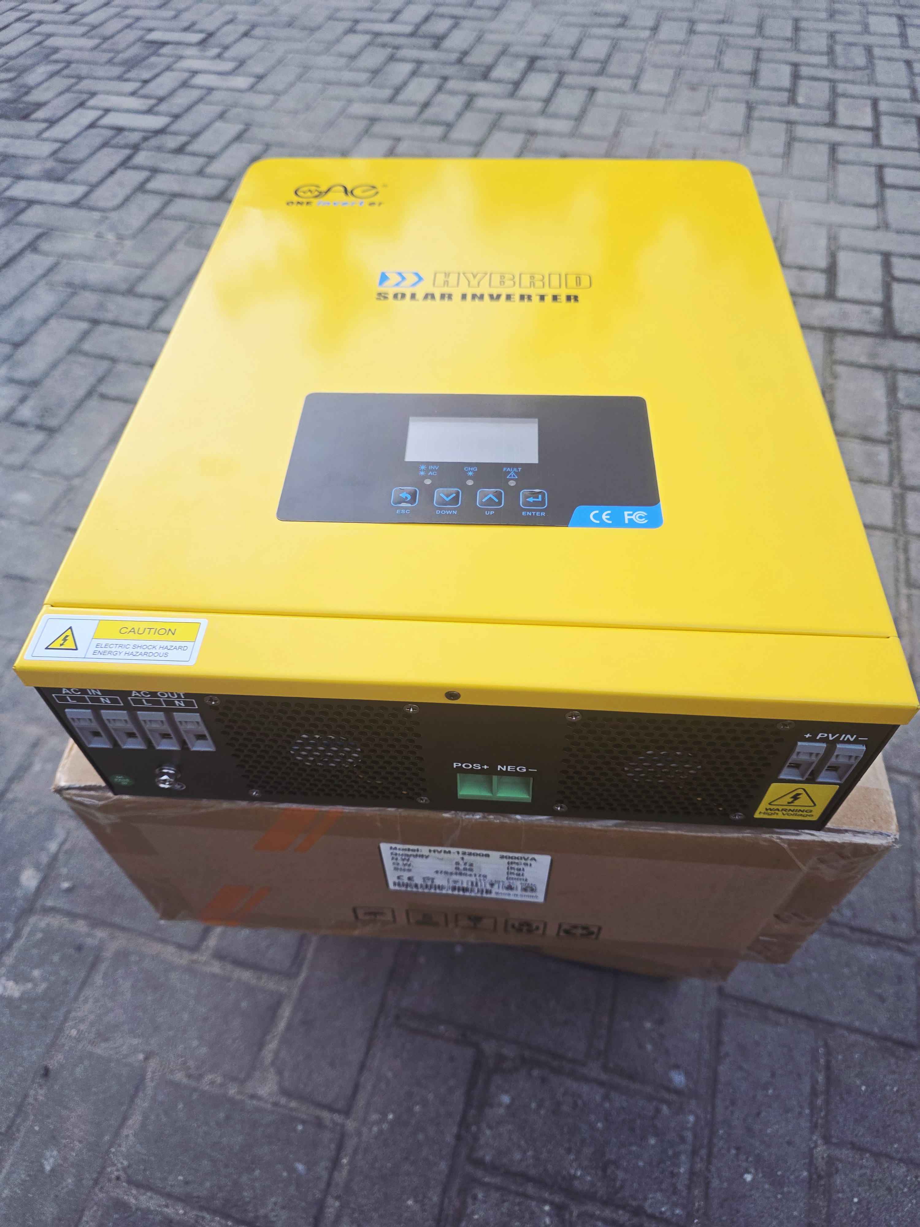 12V 2KVA High frequency Hybrid Inverter  | Quality